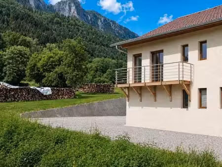 appartement 4 pièces 83 m²