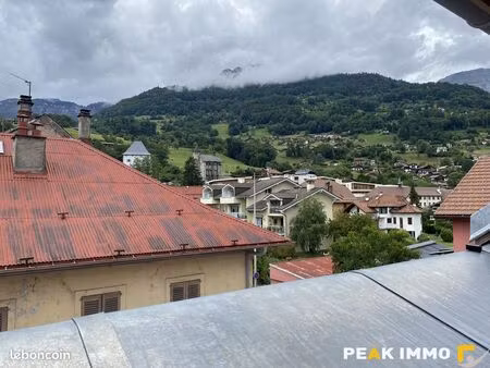 appartement 3 pièces 80 m²