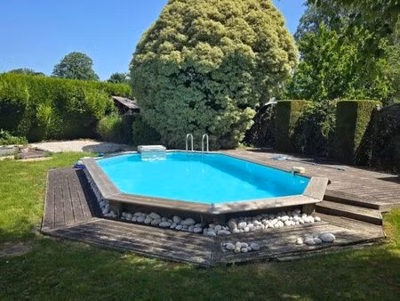 maison de 115 m2 avec piscine
