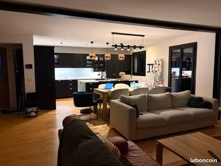maison 6 pièces - 190 m2 au sol - 134 m2 loi carrez