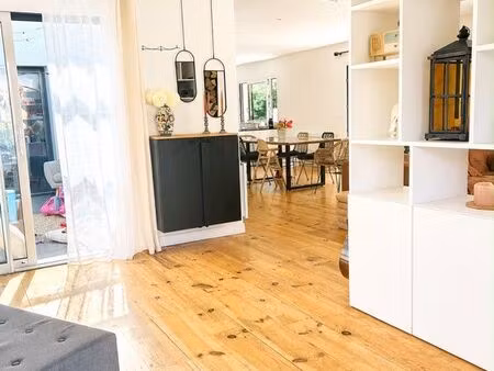 villa de plain-pied 160 m² + dépendance 50 m²