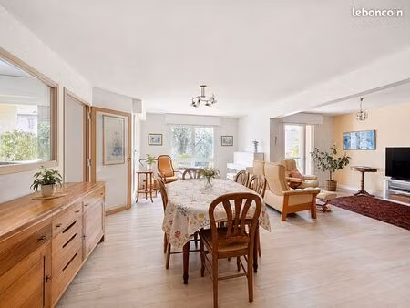 appartement 4 pièces 96 m²