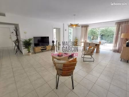 appartement 4 pièces 112 m²