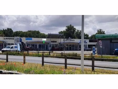 local 35m² 'bassin d'arcachon' audenge gironde commerce bureau