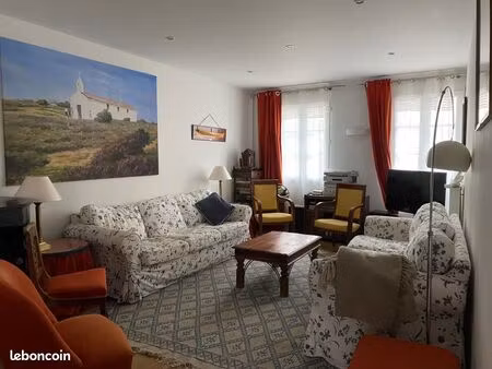 maison 9 pièces 200 m²