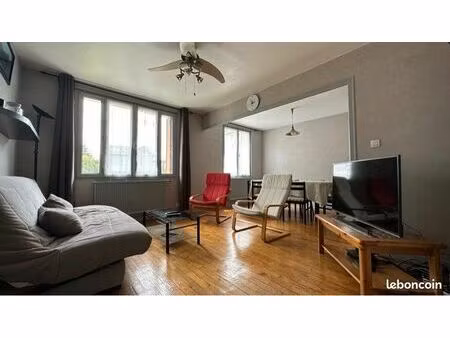 annecy / secteur alpins : logement meublé 2 chambres – idéal binôme d'étudiants