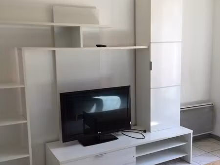 sudio meublé
