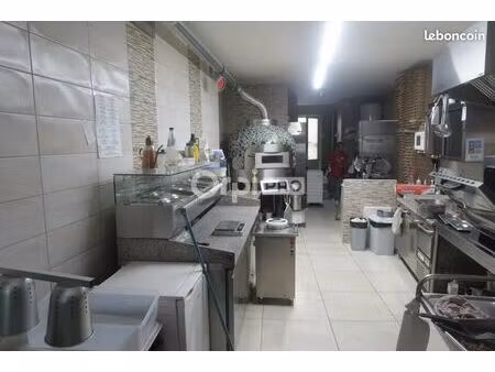 crêperie/pizzeria 68 m²