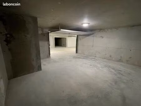 garage / garde meuble