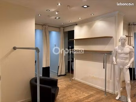 local commercial 81 m²