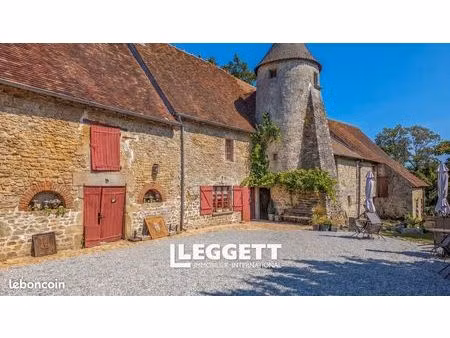 château 16 pièces 300 m²