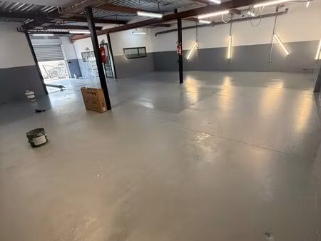 garage automobile 175m2