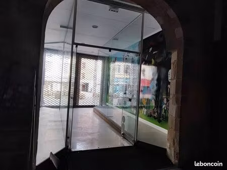 local commercial 240 m² limoges