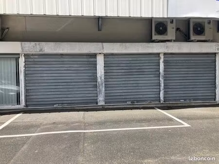 local commercial (location)