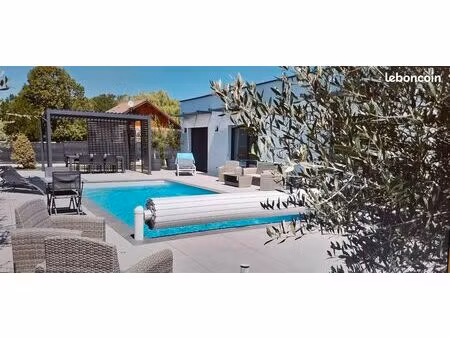 villa côté lac