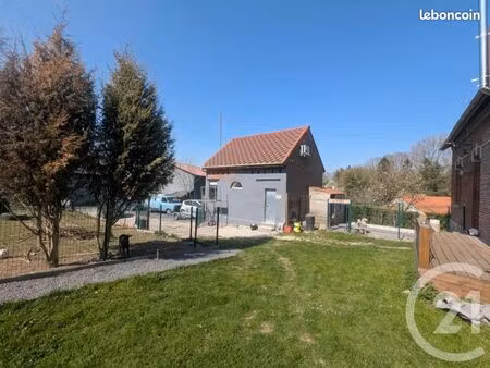 propriété 5 pièces 140 m²