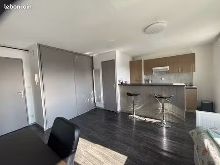 appartement 1 pièce 25 m²