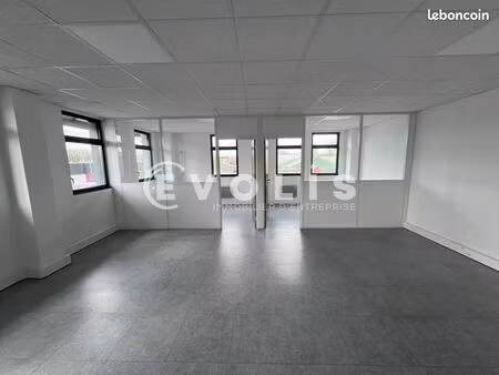 bureaux 110 m²