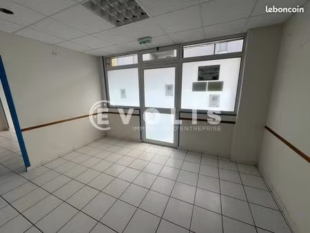 local commercial 130 m²