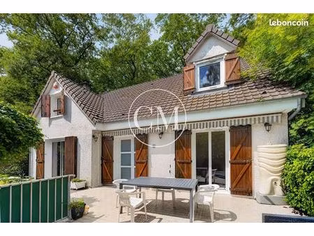 maison 6 pièces 197 m²