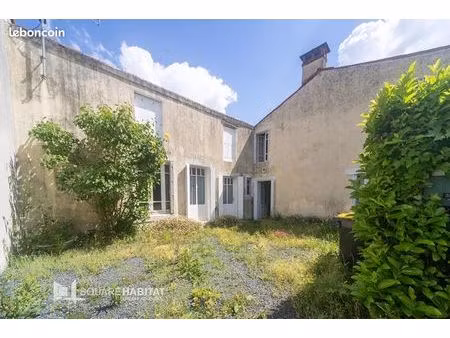 maison 4 pièces 85 m²
