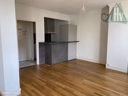 appartement 2 pièces 50 m²