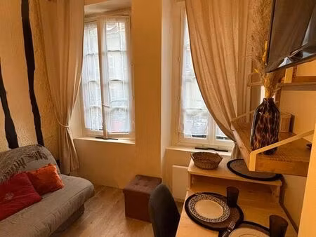 studio 1 pièce 13 m²