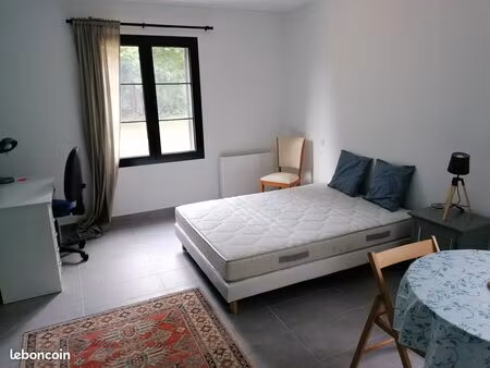 studio 31 m2 à fontainebleau