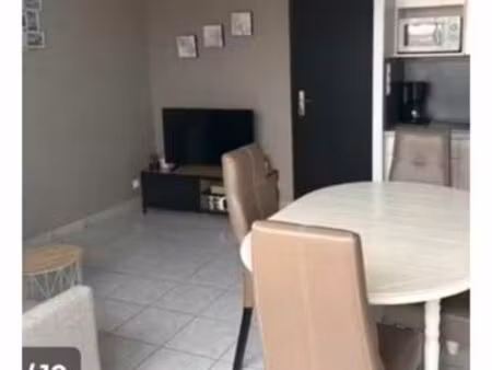 appartement. posez vos valises à deux pas de la plage des demoiselles