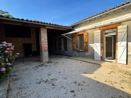 maison de village à louer – 75 m² habitables