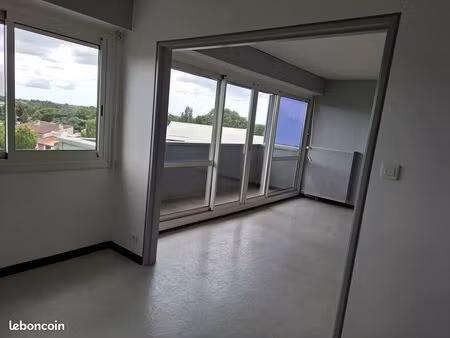 a vendre appartement la roche sur yon