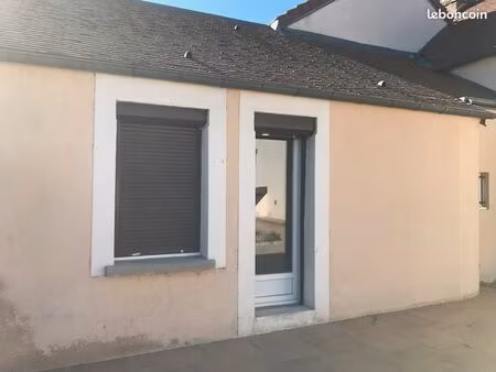 loue t1 meublé de 36m2  à cannes-ecluse  570 cc