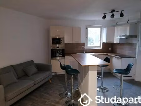 chambre 1 pièce 15 m²