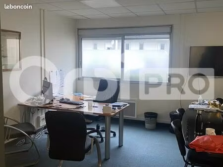 bureau 494 m²