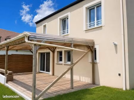 maison 7 pièces 130 m²