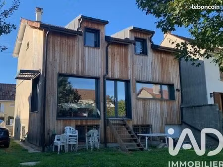maison 7 pièces 143 m²