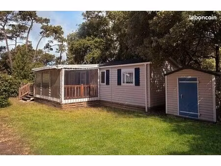 mobil-home de standing de 40m2 sur son terrain privé de 360 m2