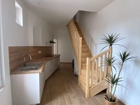 t3 en duplex avec terrasse hyper centre de peronne