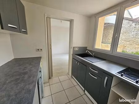 studio 1 pièce 17 m²