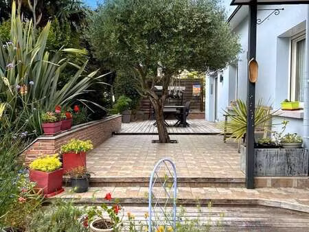 vente maison à bourgbarré (35230) : à vendre / 148m² bourgbarré