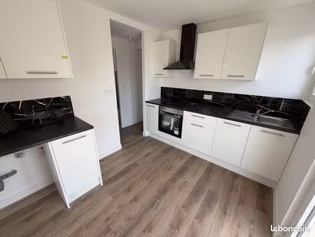 appartement / maison 3  4 pièces – crécy-la-chapelle – box fermé – proche gare 82m2 loi ca