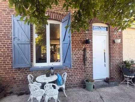 maison plain-pied rénovée 75 m² – 2 chambres – jardin – garages – fouquescourt (80170)