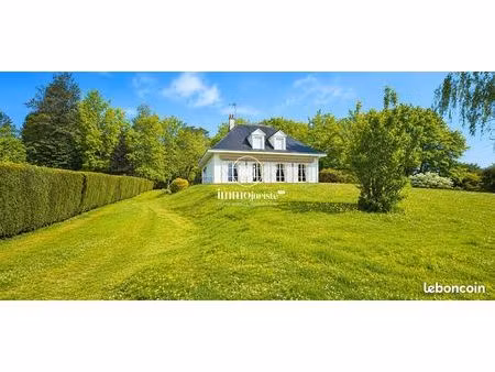 maison 5 pièces 200 m²