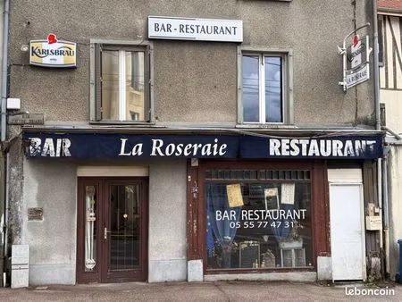 bar restaurant