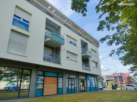 t1 meublé à proximité immédiate des facultés