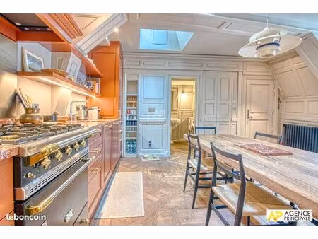 appartement 2 pièces 61 m²
