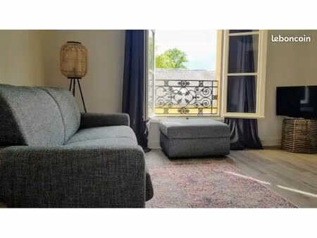 studio meublé de charme – versailles notre-dame – disponible mi-juillet