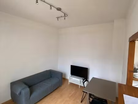 t2 meublé hypercentre - bail étaudiant