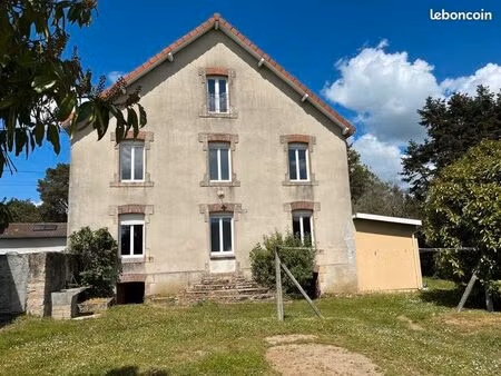 immeuble 145 m² saint priest sous aixe