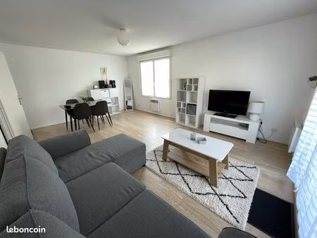 appartement t2 meublé refait à neuf proche chu et fac